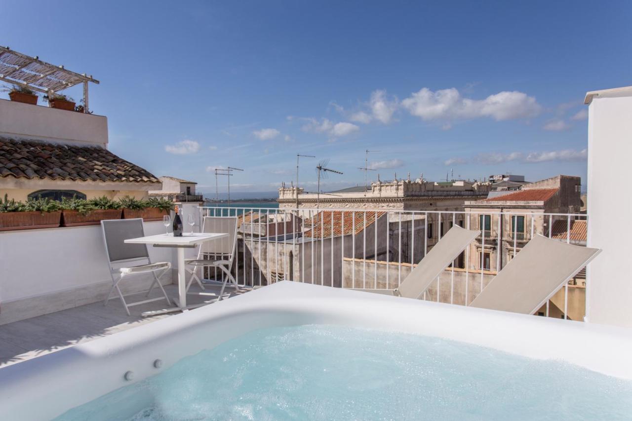 Guest house Ortygia Con Terrazza Sul Mare E Jacuzzi *